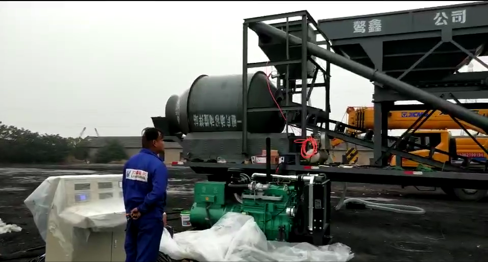 移動(dòng)式攪拌站安裝調(diào)試l